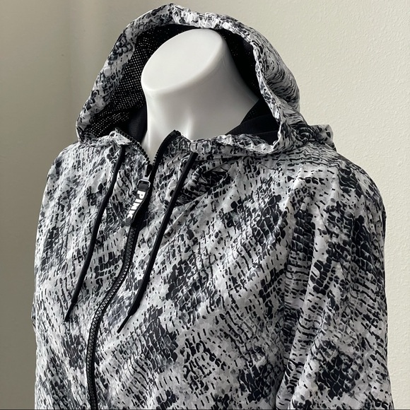 PINK Victoria’s Secret Women’s Windbreaker Size XS - Picture 11 of 16